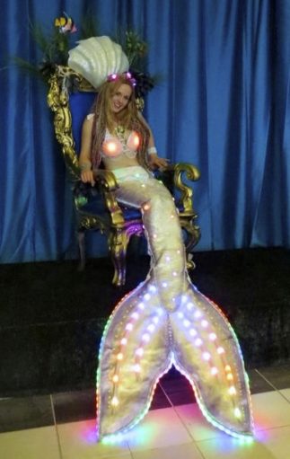 GlowMermaid_erin Glow tail mermaid on throne