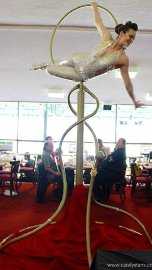 GoldLyra_aerialist GoldLyra_aerialist