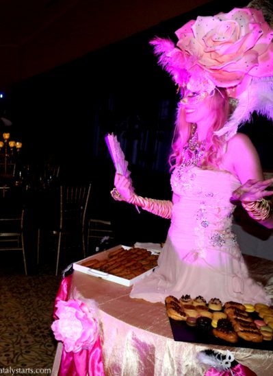 PinkMask_DessertTable Pink Rose Masquerade Living Dessert Table