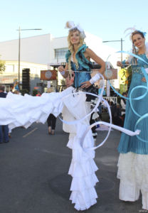 Catalyst Arts Entertainment Stilts & Stilt Walker characters- www.catalystarts.com