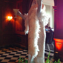 Flapper Living Statue