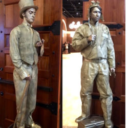 Gold Gentleman Statues