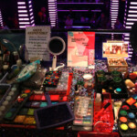 Face painters Table